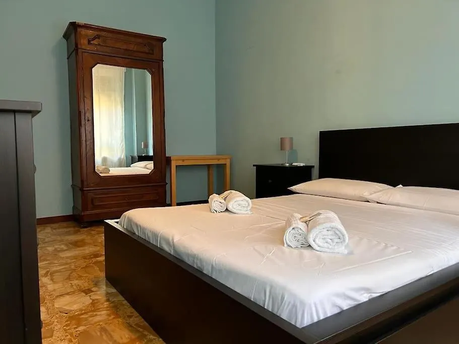 Da Domenico 7 Apartment Parma