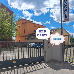 Apartment Parma Express Traveller'S Lodging Front Station Fs Parking, Parma